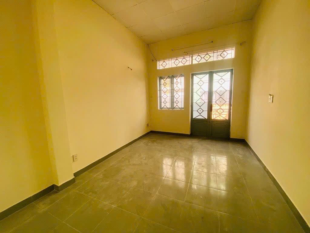 HXH 8M THÔNG – 2 TẦNG – KINH DOANH TỐT